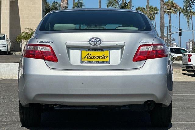 2009 Toyota Camry 4dr Sdn I4 Man SE (Natl)