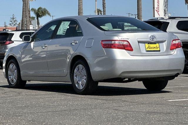 2009 Toyota Camry 4dr Sdn I4 Man SE (Natl)