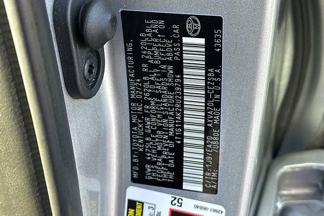 2024 Toyota Camry SE Auto (SE)