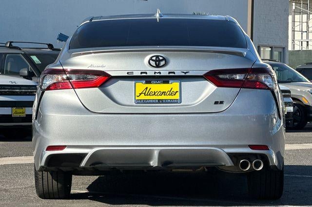 2024 Toyota Camry SE Auto (SE)