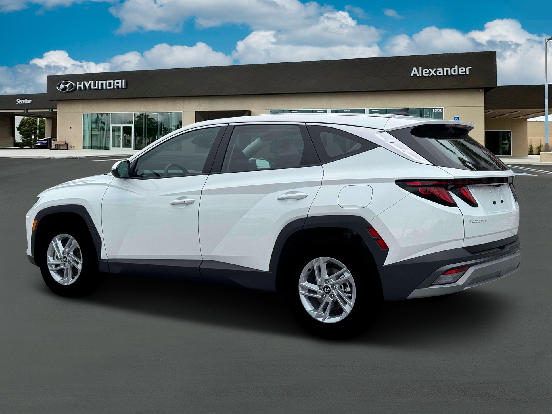 2026 Hyundai TUCSON SE FWD