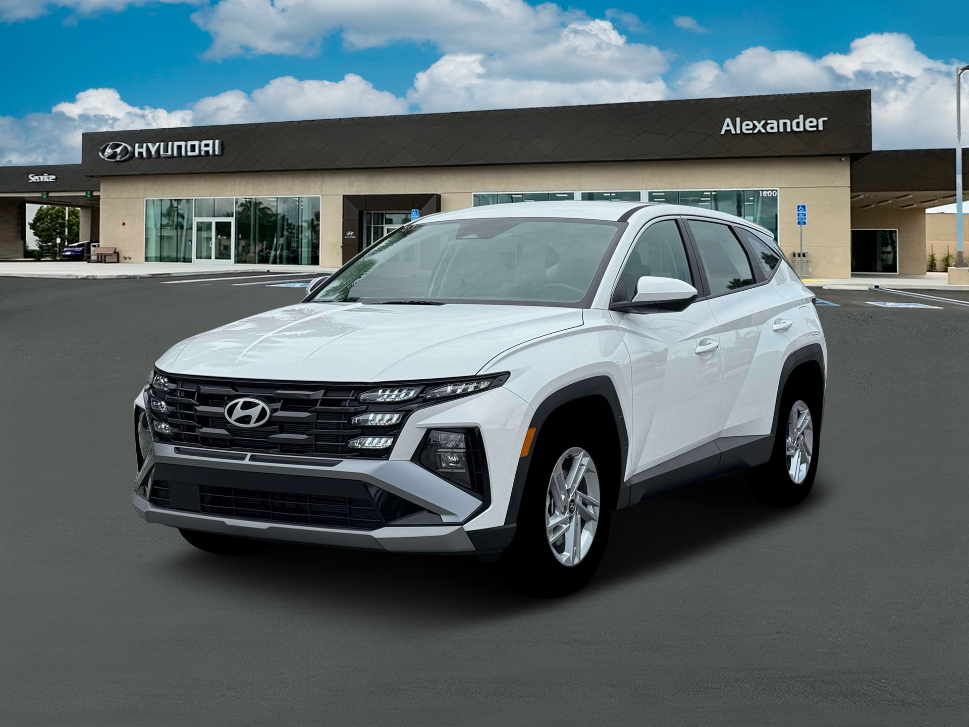 2026 Hyundai TUCSON SE FWD