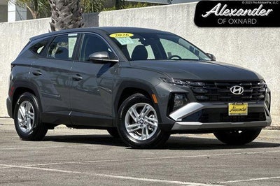 2026 Hyundai TUCSON SE FWD