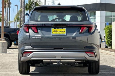 2026 Hyundai TUCSON SE FWD