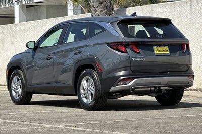 2026 Hyundai TUCSON SE FWD