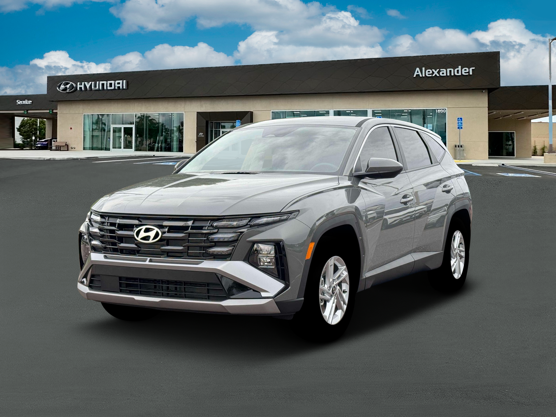 2026 Hyundai TUCSON SE FWD