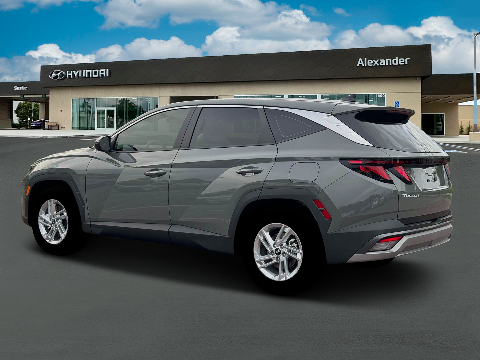 2026 Hyundai TUCSON SE FWD