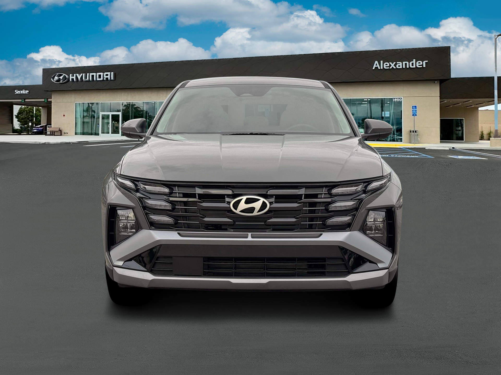 2026 Hyundai TUCSON SE FWD