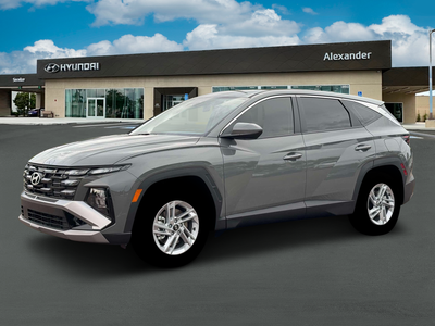 2026 Hyundai TUCSON SE FWD