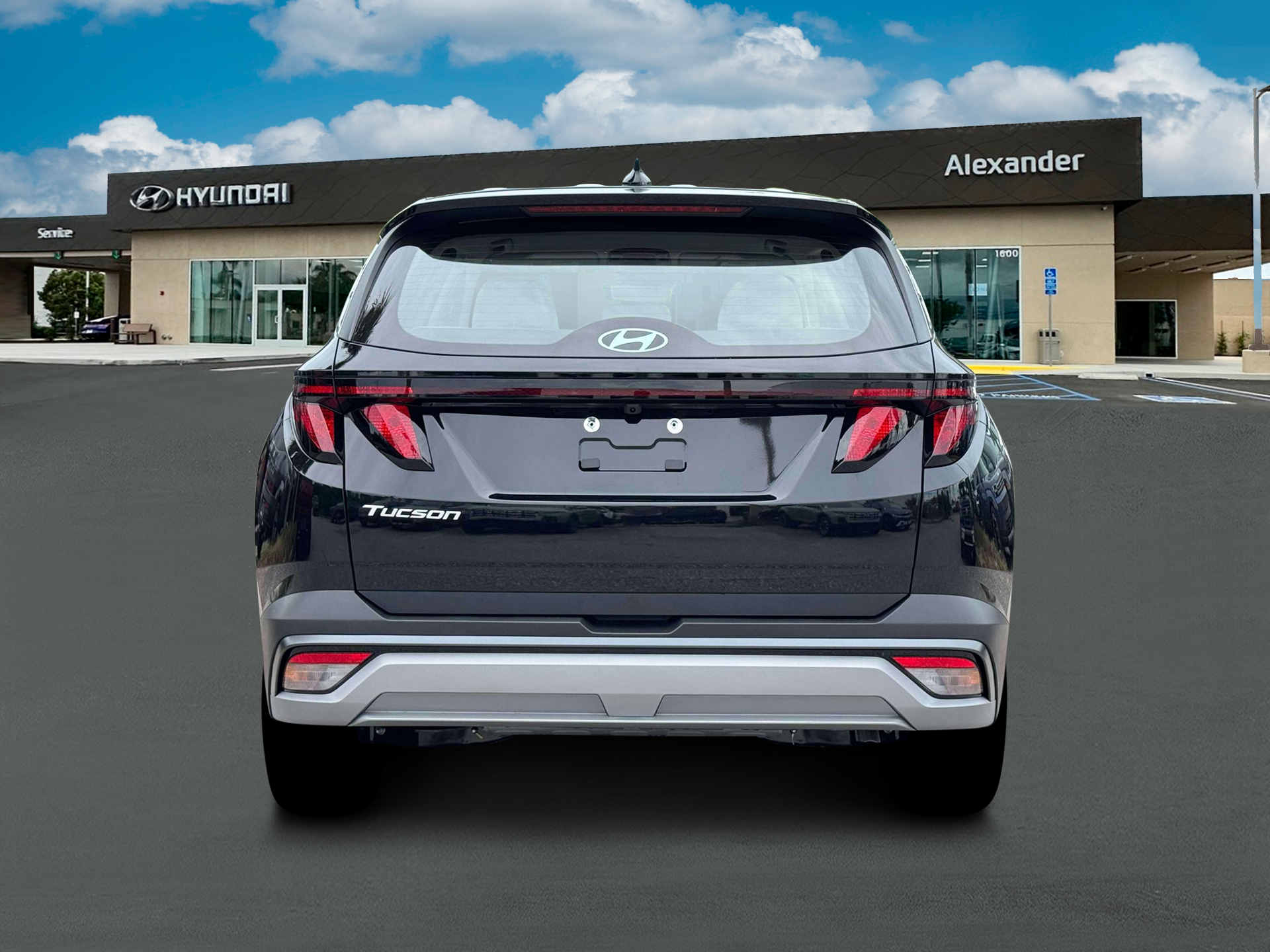 2026 Hyundai TUCSON SE FWD
