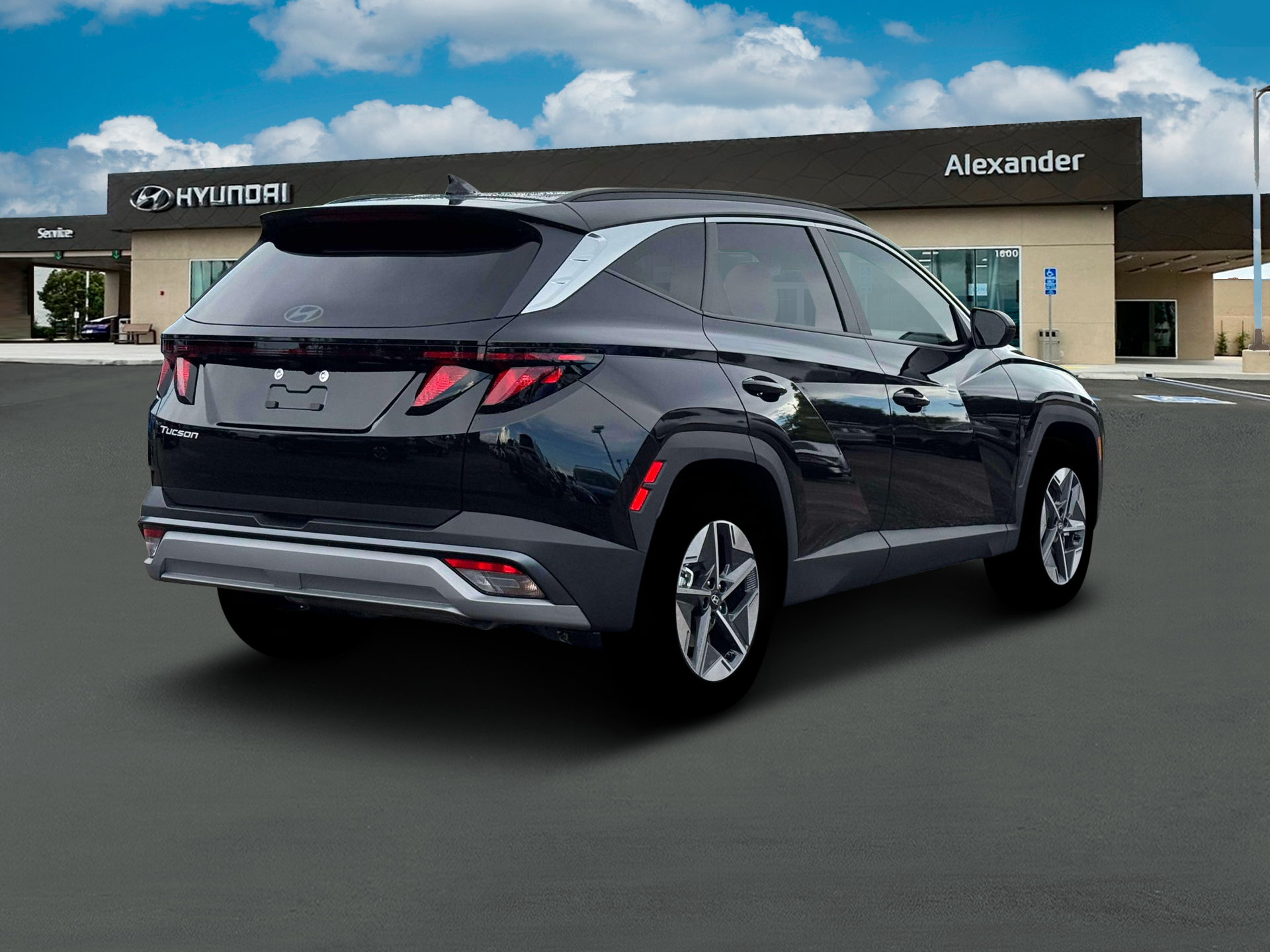 2026 Hyundai TUCSON SEL FWD