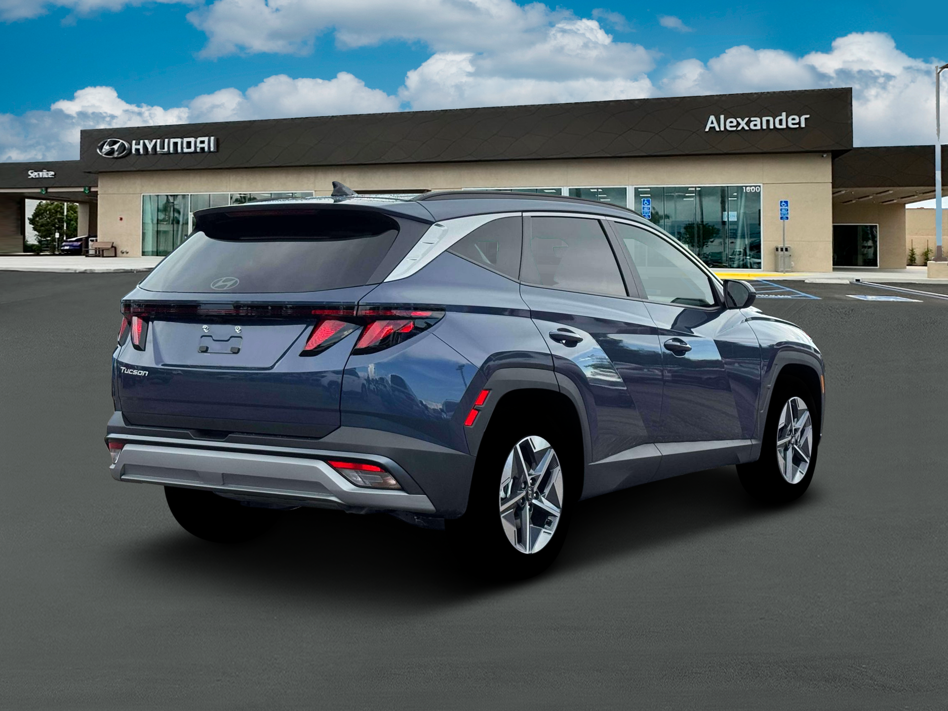 2026 Hyundai TUCSON SEL FWD