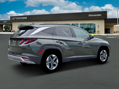 2026 Hyundai TUCSON SEL FWD