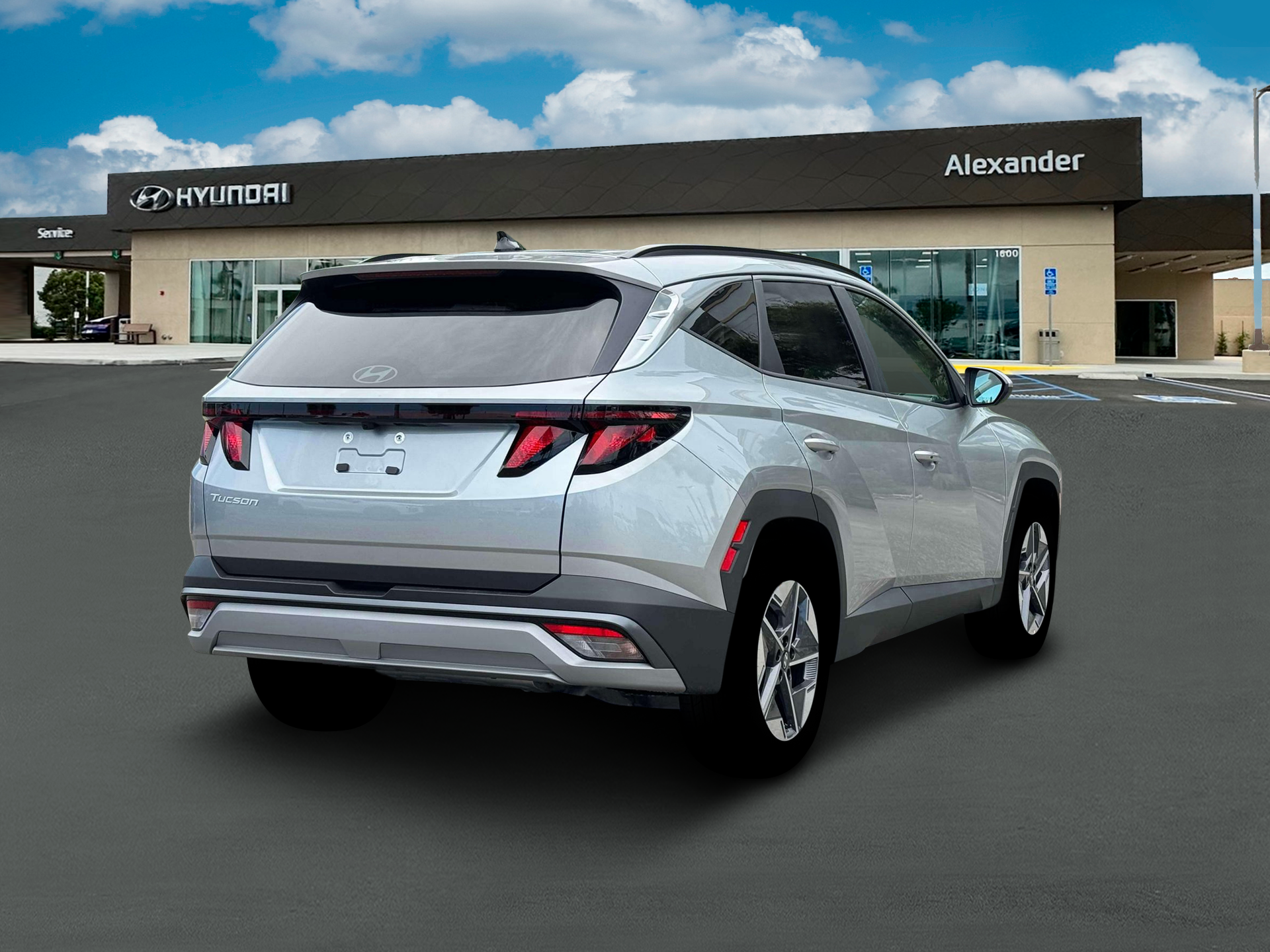 2026 Hyundai TUCSON SEL FWD