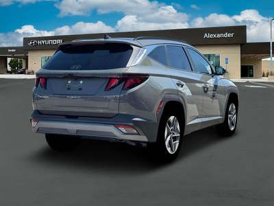 2026 Hyundai TUCSON SEL FWD