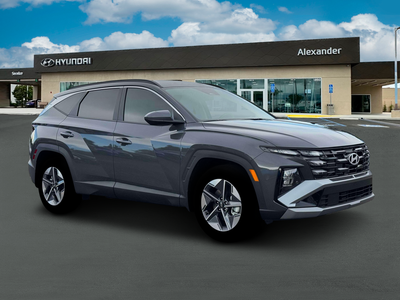 2026 Hyundai TUCSON SEL FWD