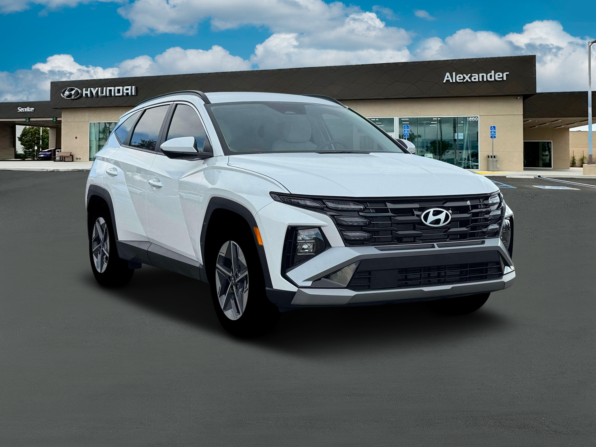 2026 Hyundai TUCSON SEL FWD
