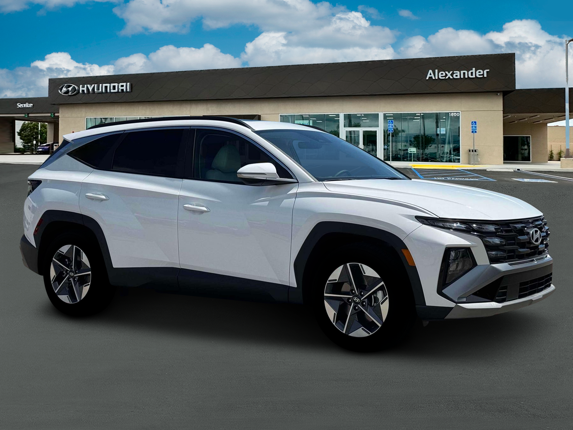 2026 Hyundai TUCSON SEL Premium FWD