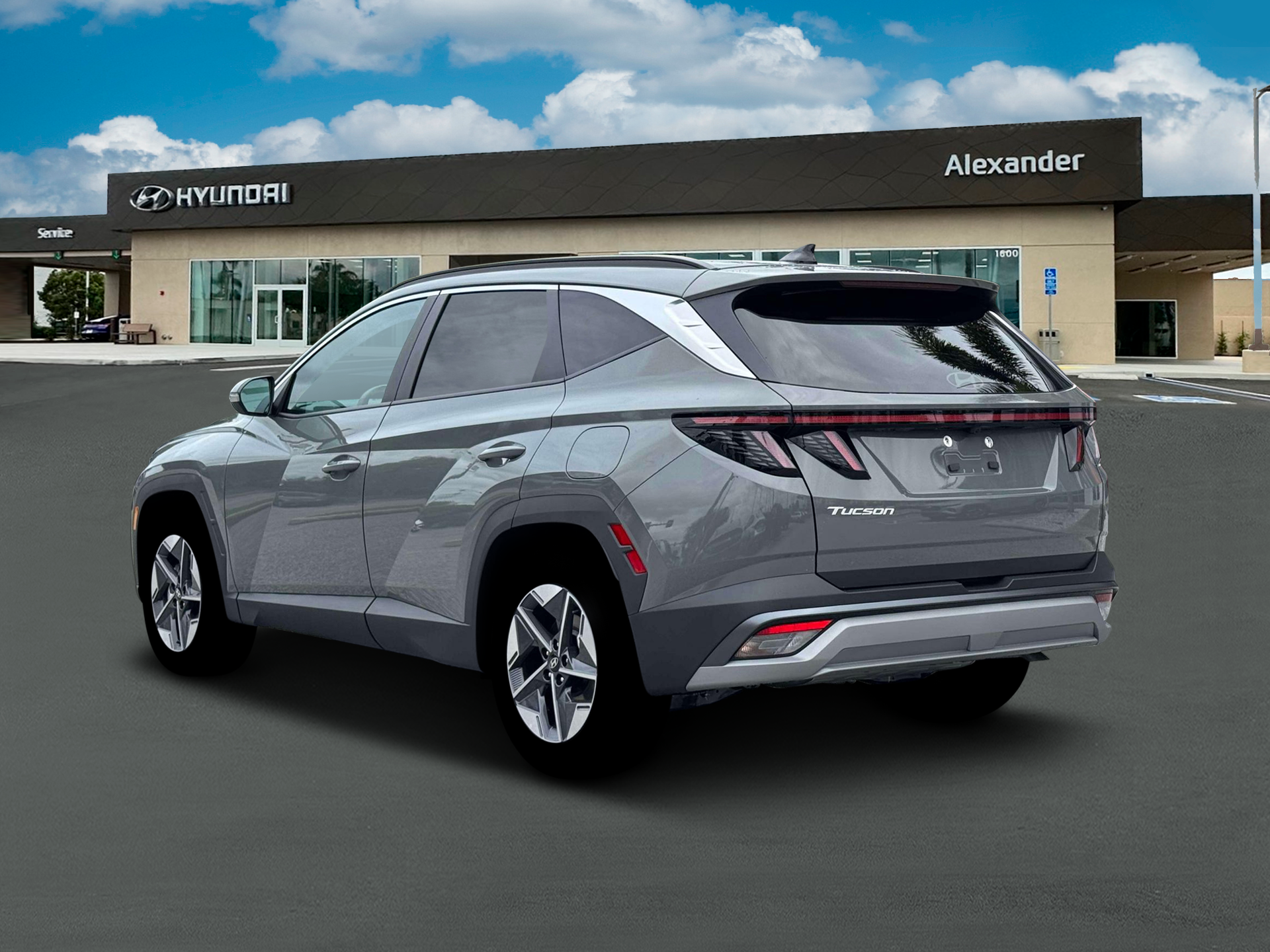 2026 Hyundai TUCSON SEL Premium FWD