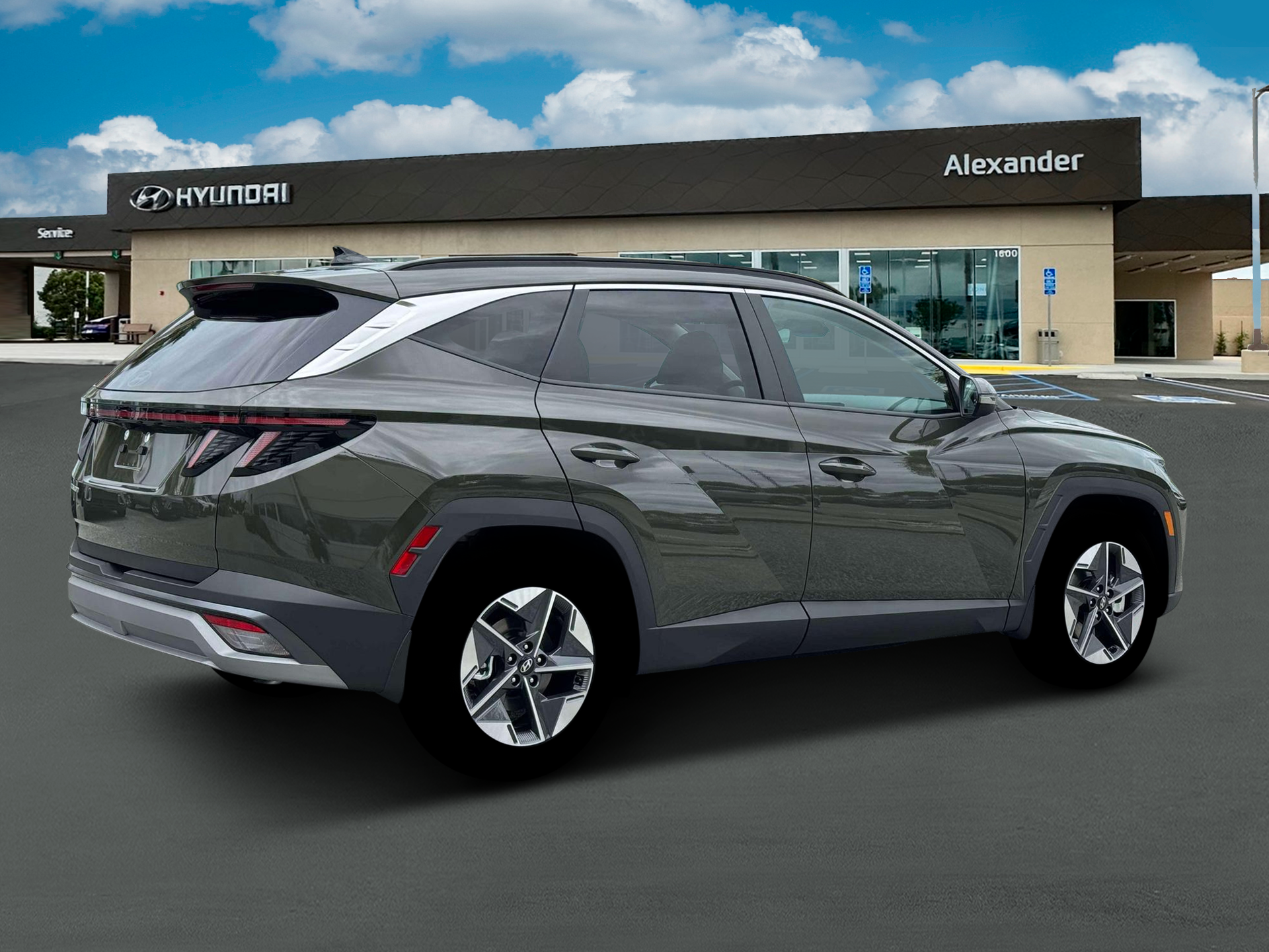 2026 Hyundai TUCSON SEL Premium FWD