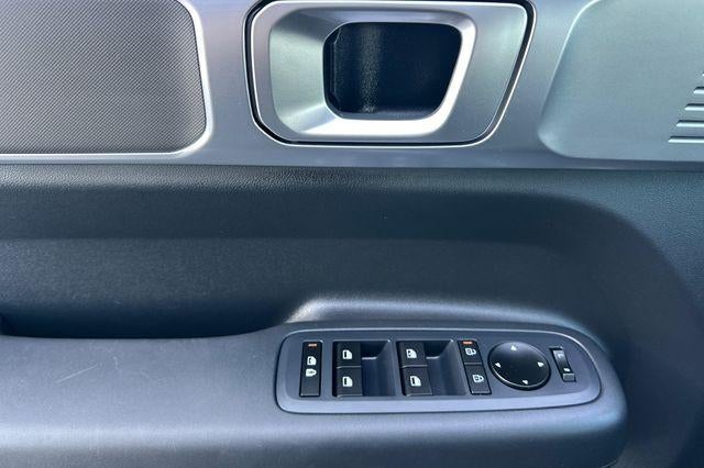 2026 Hyundai SANTA FE HYBRID SE FWD