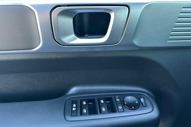 2026 Hyundai SANTA FE HYBRID SE FWD