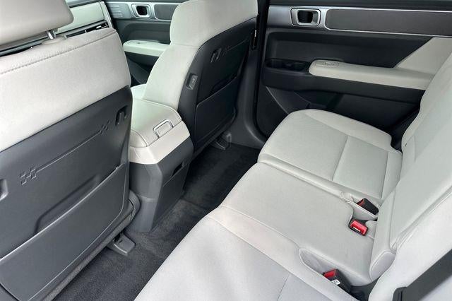 2026 Hyundai SANTA FE HYBRID SE FWD