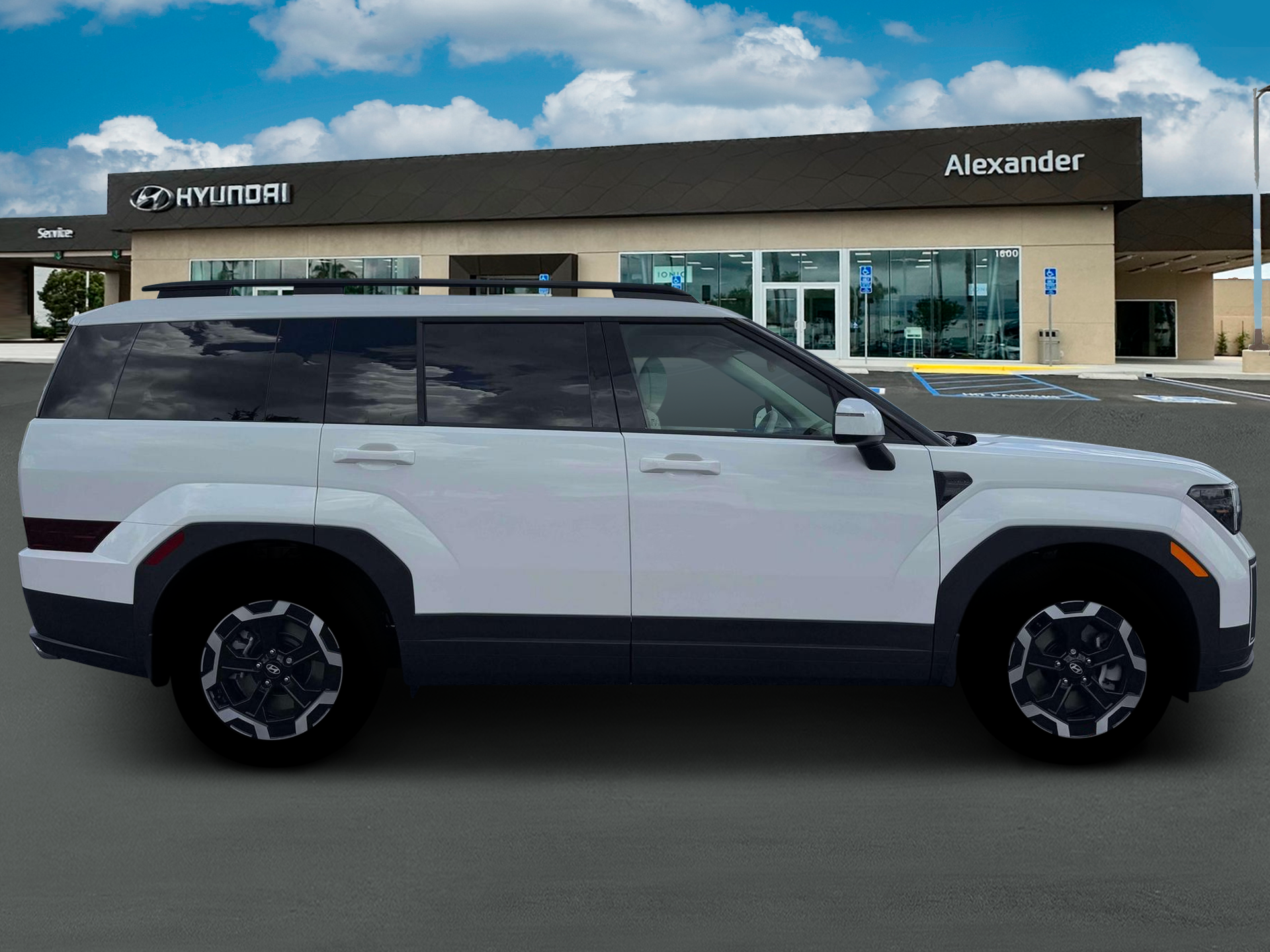 2026 Hyundai SANTA FE SEL FWD