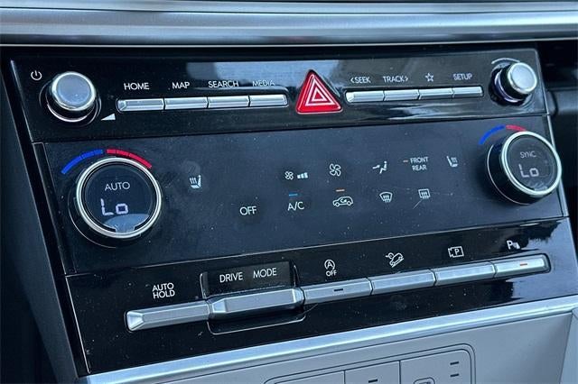 2025 Hyundai SANTA FE SEL FWD