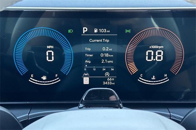 2025 Hyundai SANTA FE SEL FWD