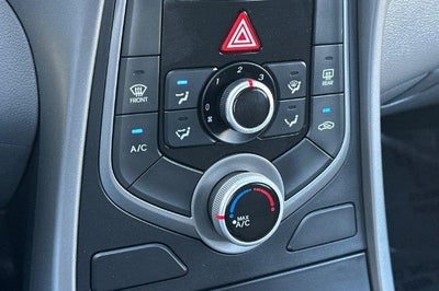 2015 Hyundai ELANTRA 4Dr Sdn Auto SE
