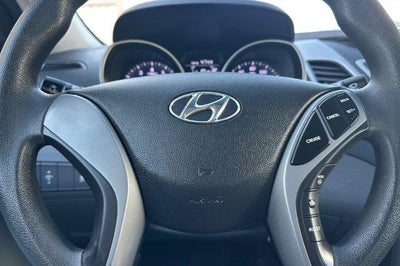 2015 Hyundai ELANTRA 4Dr Sdn Auto SE