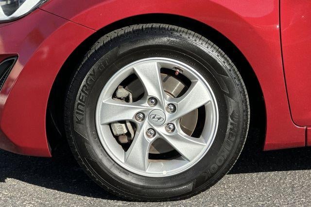 2015 Hyundai ELANTRA 4Dr Sdn Auto SE