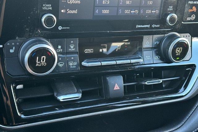 2021 Toyota Highlander XLE FWD (Natl)