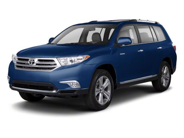 2013 Toyota Highlander FWD 4dr V6 Plus (Natl)