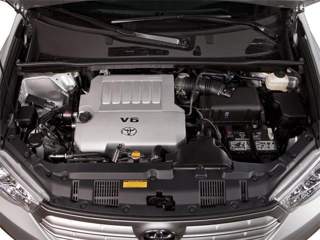 2013 Toyota Highlander FWD 4dr V6 Plus (Natl)