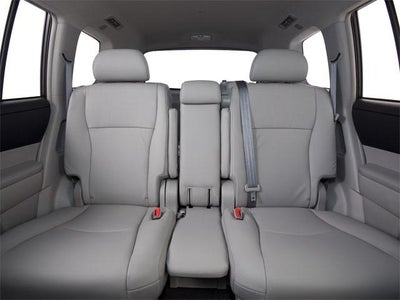 2013 Toyota Highlander FWD 4dr V6 Plus (Natl)