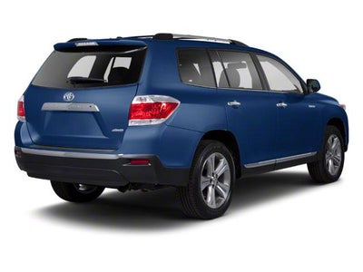 2013 Toyota Highlander FWD 4dr V6 Plus (Natl)