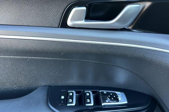 2022 Kia K5 LX Auto FWD