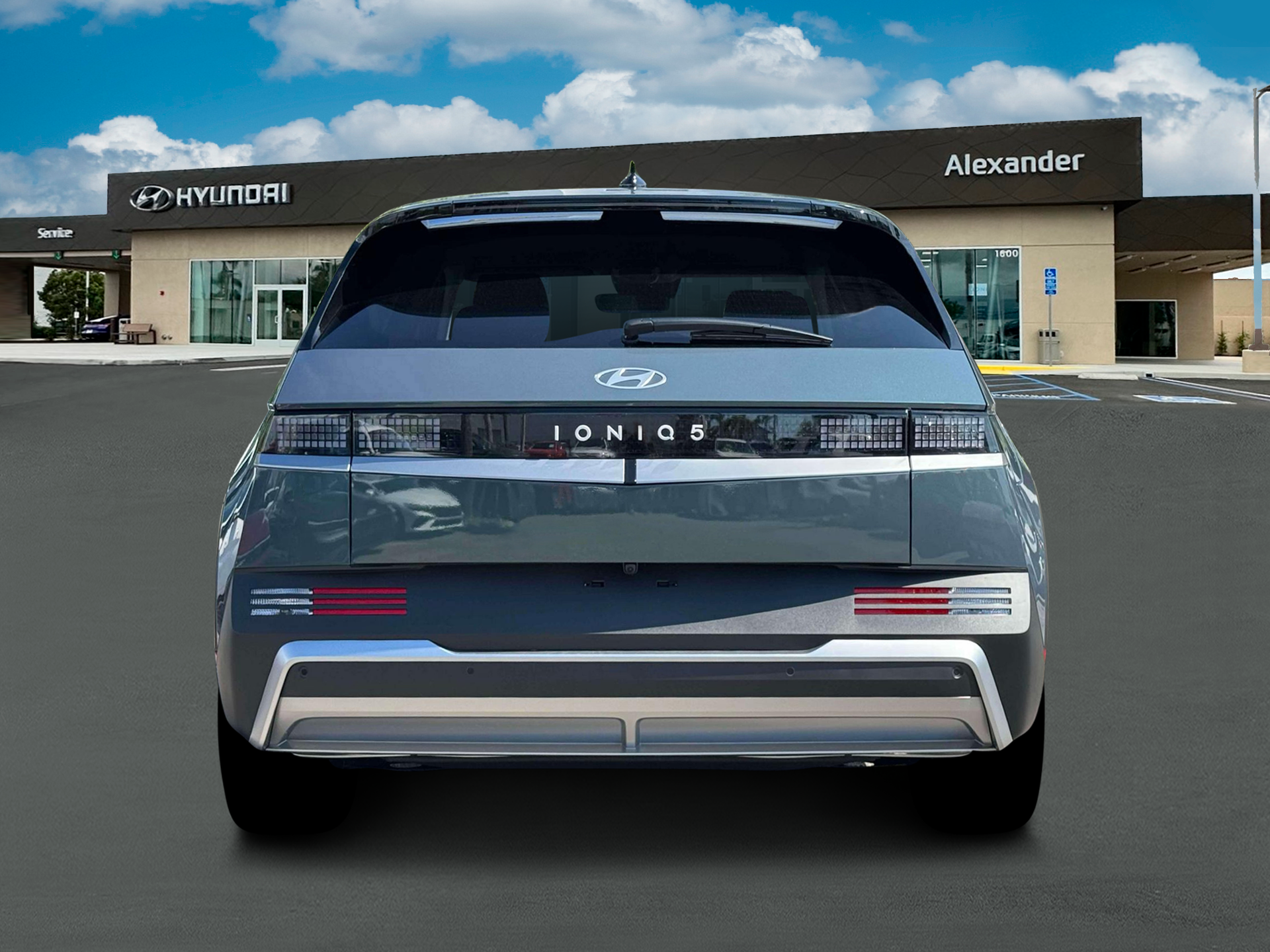 2026 Hyundai IONIQ 5 SE