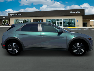 2026 Hyundai IONIQ 5 SE