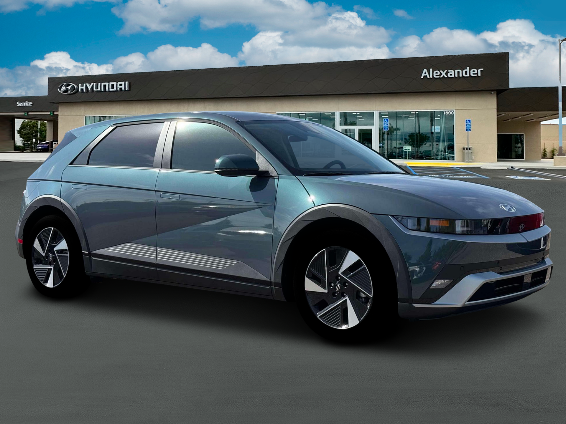 2026 Hyundai IONIQ 5 SE Standard Range