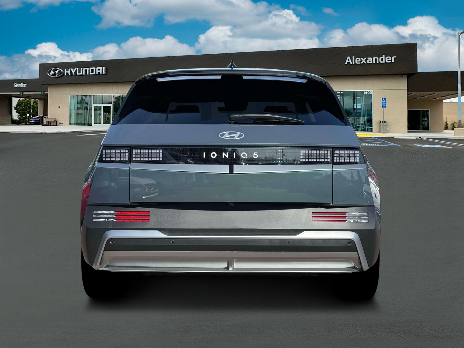 2026 Hyundai IONIQ 5 SE Standard Range