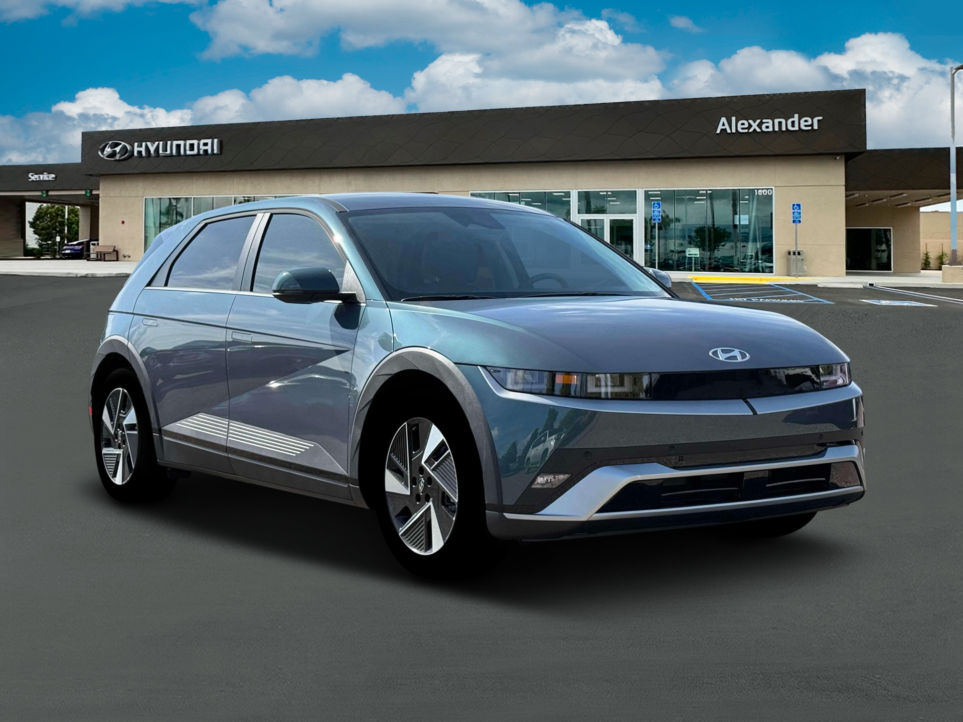 2026 Hyundai IONIQ 5 SE Standard Range