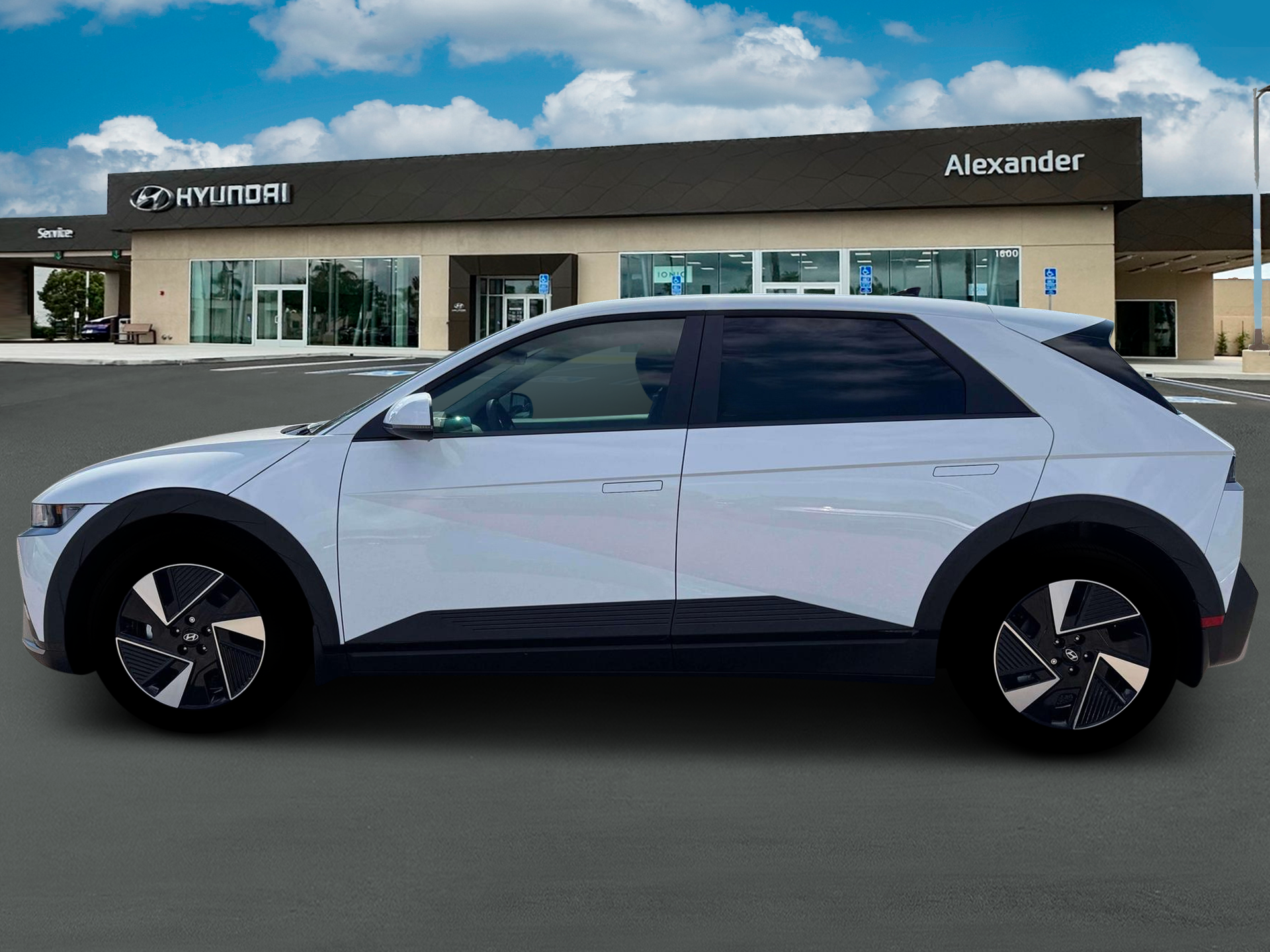 2026 Hyundai IONIQ 5 SEL