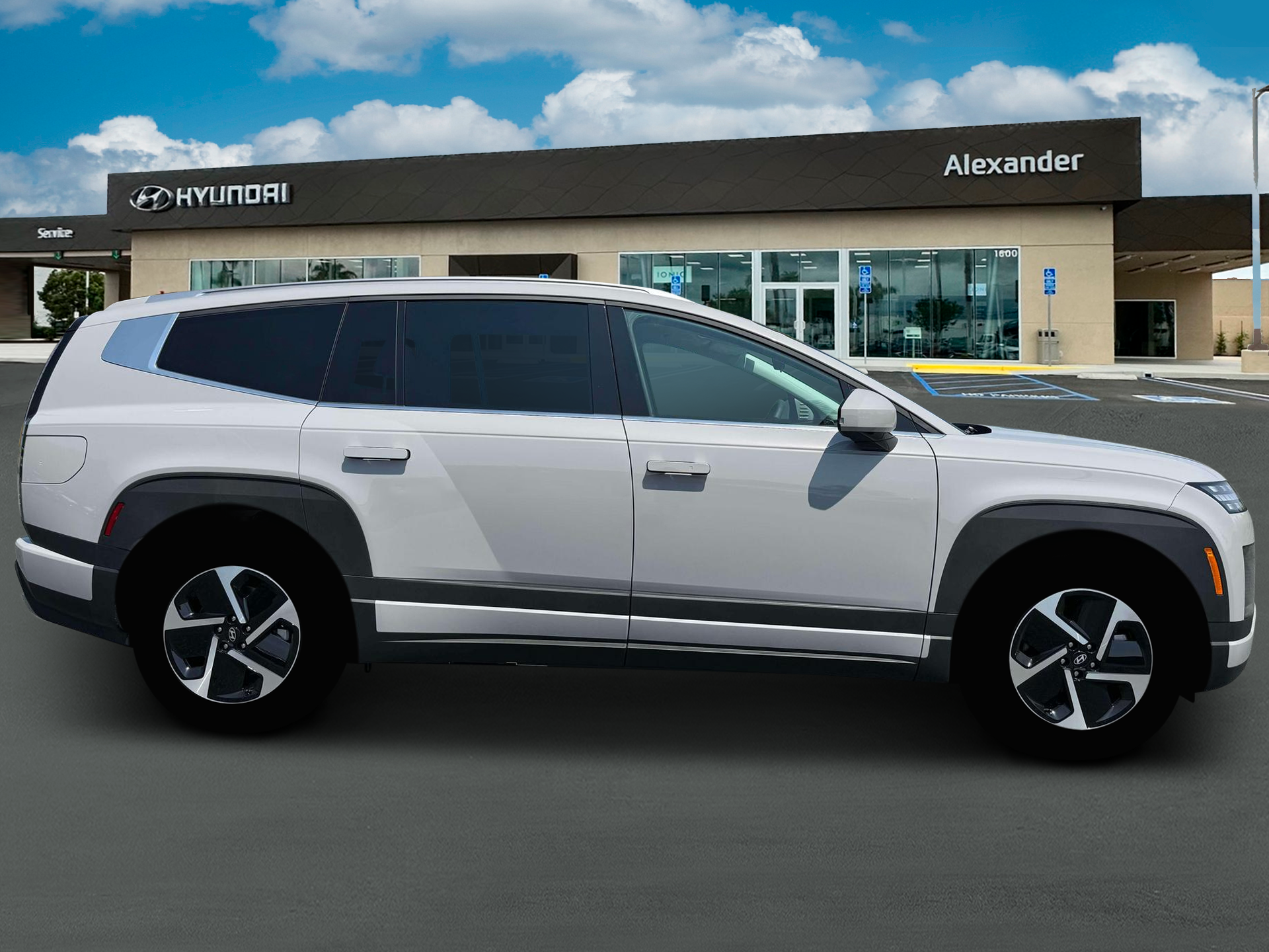 2026 Hyundai IONIQ 9 SE