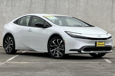 2023 Toyota Prius Prime XSE (Natl)