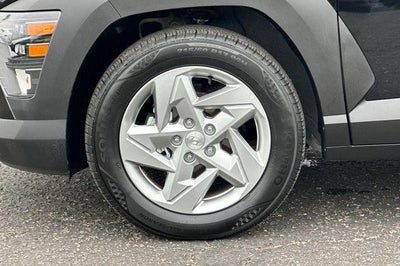 2026 Hyundai KONA SE FWD