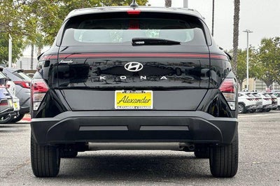 2026 Hyundai KONA SE FWD