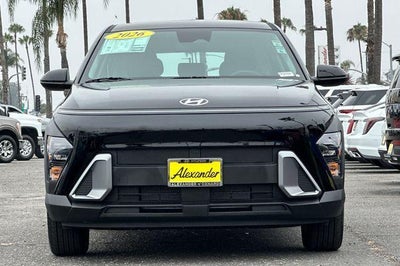 2026 Hyundai KONA SE FWD